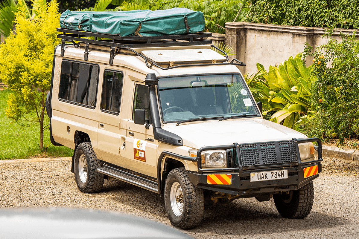 Land Cruiser Hard Top 8-Pax Stretch Extended Safari Landcruiser, 8 Seater, Manual Transmission